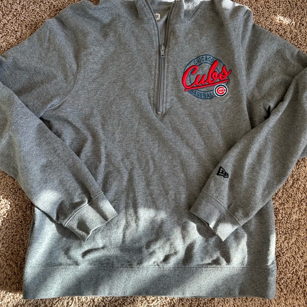 New Era Gray Quarter Zip Women’s Cubs Sweater Size Small